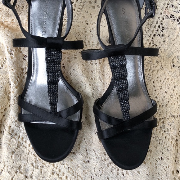 Antonio Melani Black Satin 3” Heels with Beading Wedding Shoes Size 7 1/2 7.5 - Picture 2 of 6
